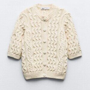 Zara cream/beige short sleeve sweater